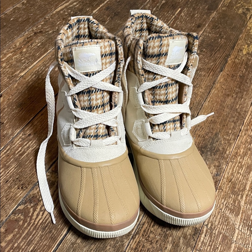 Sorel Women’s Out and About Winter Boots